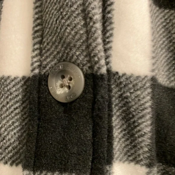 Eddie Bauer Black and White Microfleece Shirt - Picture 4 of 8